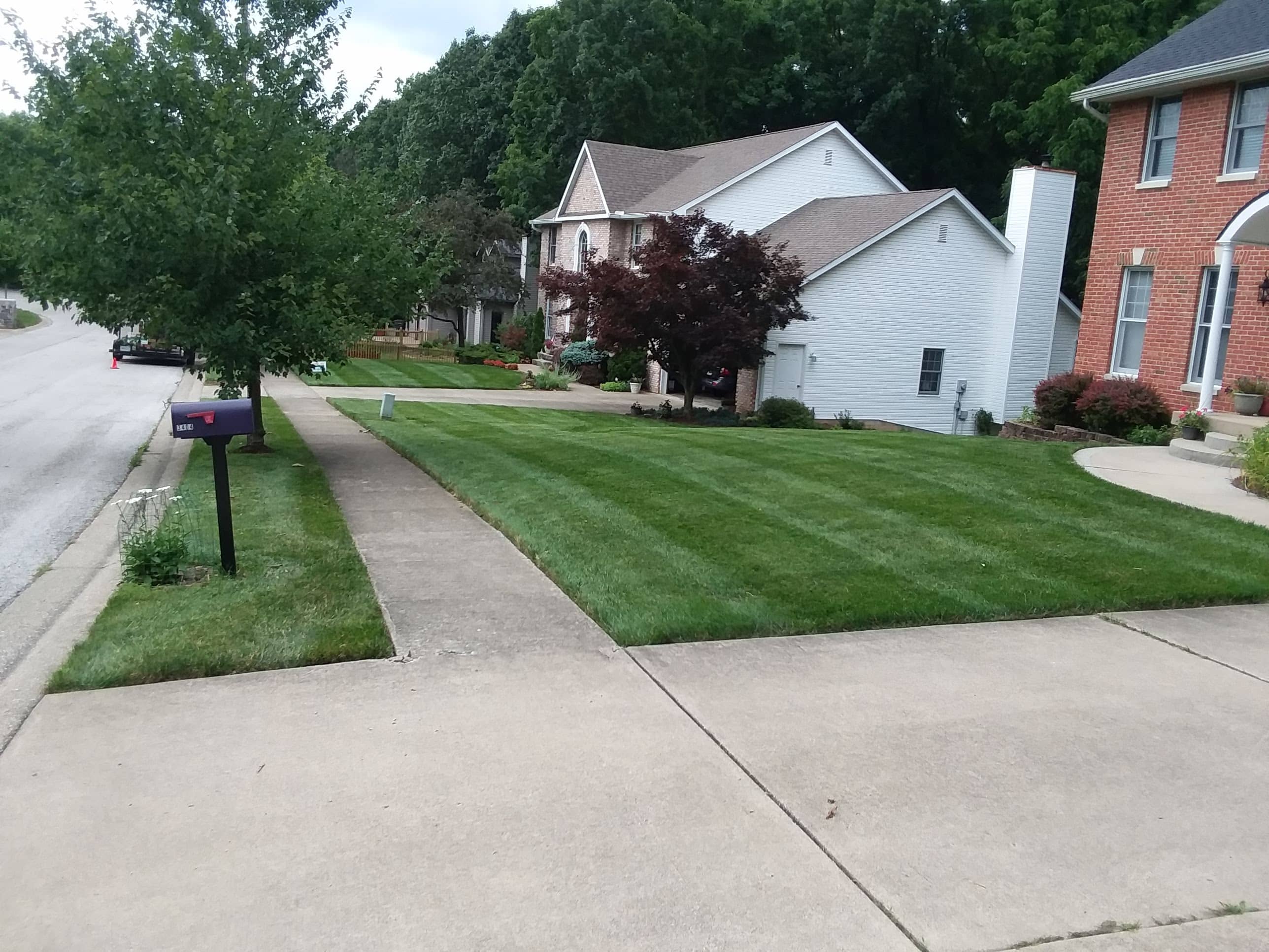 Beautiful Home Lawn Care in Bloomington