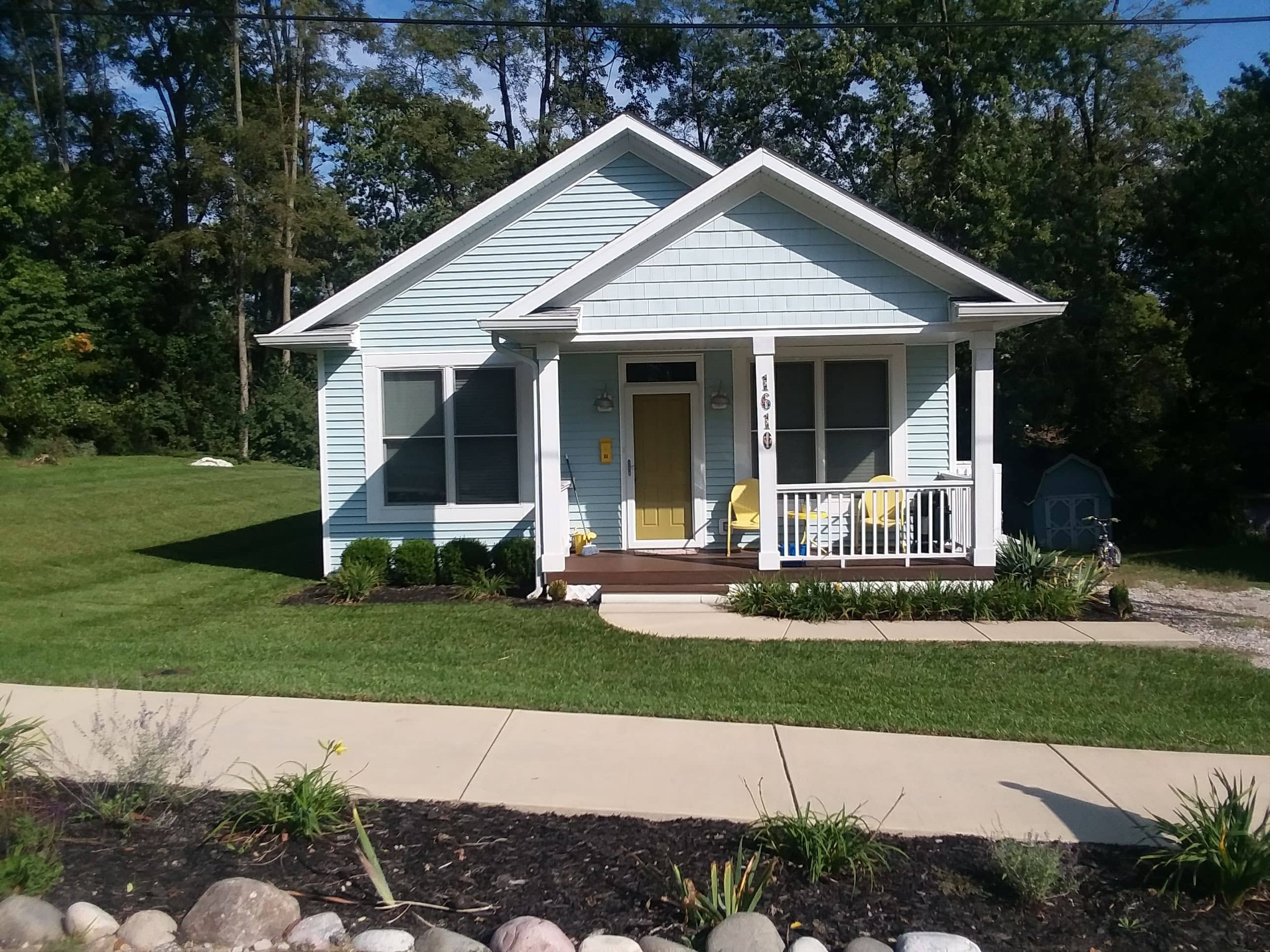 Beautiful Home Lawn Care in Bloomington